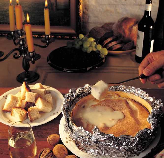 Vaeherin Mont-d'Or, запечённый в духовке